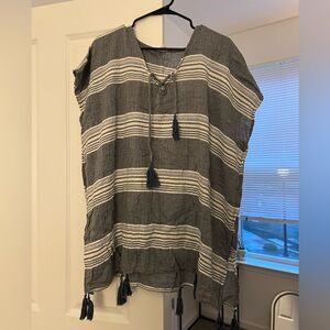 Striped Gray and White Tunic Top